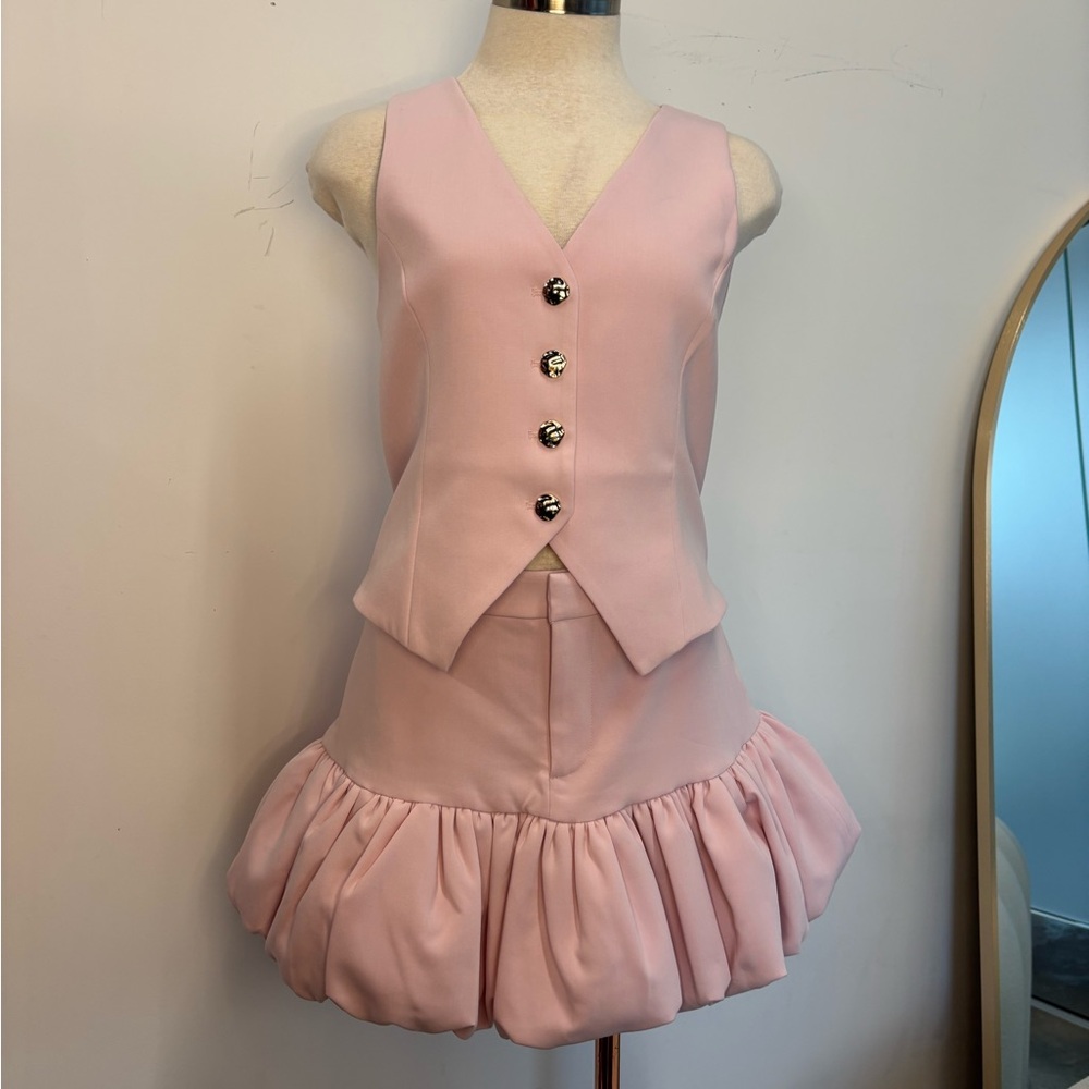Pink bubble skirt